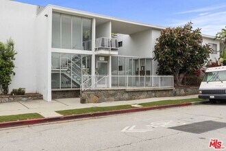 Building Photo - 1295 Federal Ave