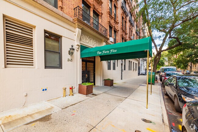Foto del edificio - 245 W 107th St