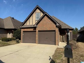 Building Photo - 438 W Park Dr