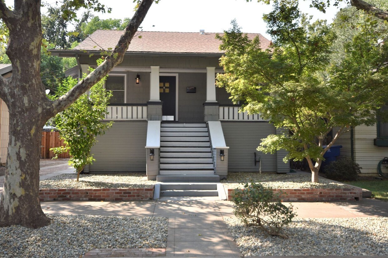 Foto principal - 306 24th St