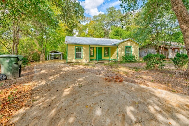 Foto del edificio - 816 Ogden St