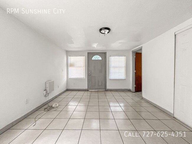 Foto del edificio - 3105 N 75th St