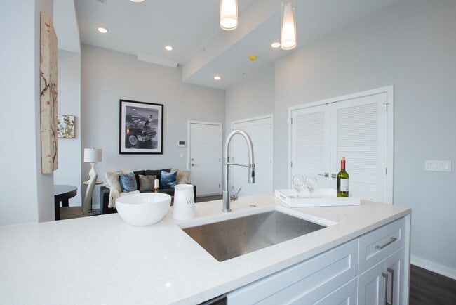 Interior Photo - 15 Thirty Four