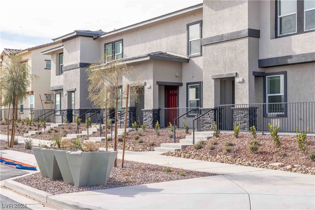 1162 Scarlet Sparrow St, Henderson, NV 89011 Townhome Rentals in