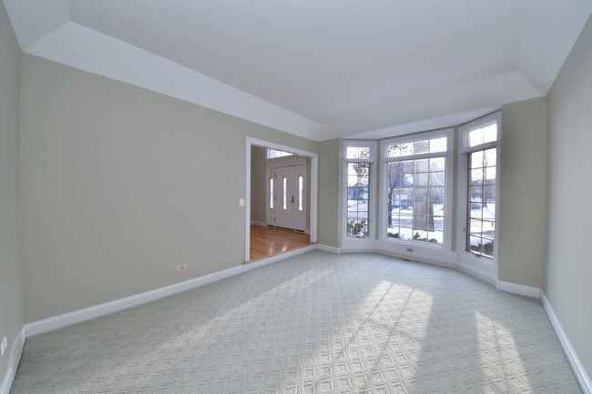Building Photo - 2804 Royal Fox Dr