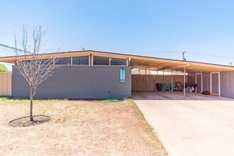 Building Photo - 2901 Nabors Ln