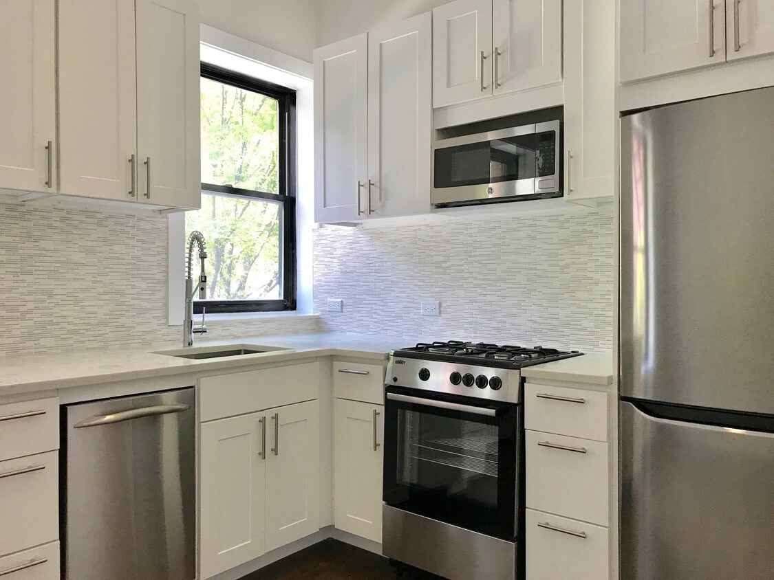Foto principal - 67 W 68th St