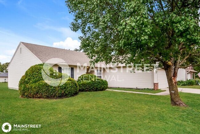 Building Photo - 12250 Longstraw Dr, Indianapolis, IN 46236