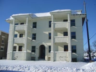 Primary Photo - 618-620 W 3rd St
