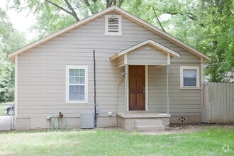 Building Photo - 1126 E Dawson St