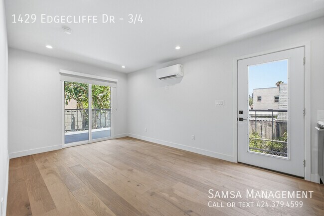 Foto del edificio - 1429 Edgecliffe Dr