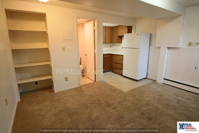 Building Photo - 1335 Hyder St