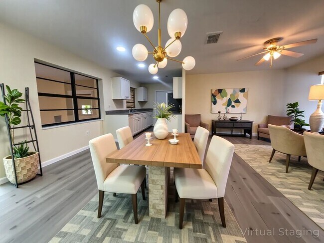 Foto del edificio - 329 W Arlington St