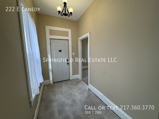 Building Photo - 222 E Canedy St