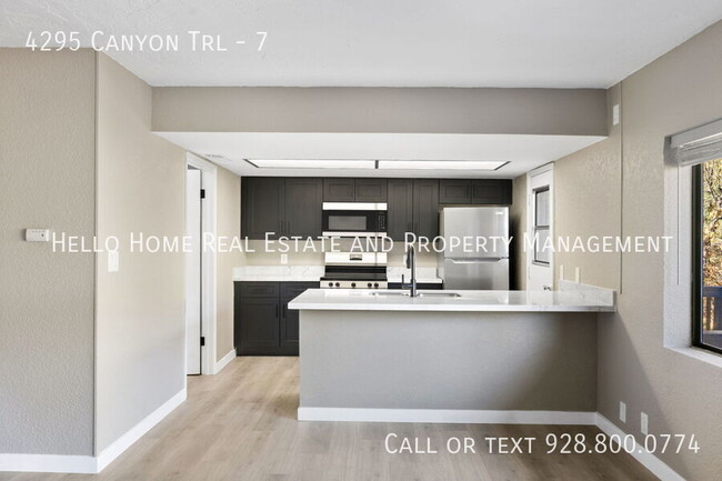 Foto del edificio - 4295 Canyon Trail