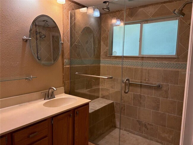 Building Photo - 11647 Peach Grove Ln