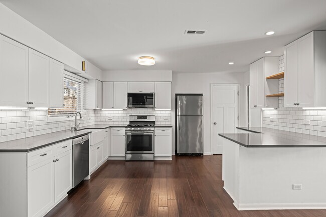 Foto del edificio - 523 Elm St