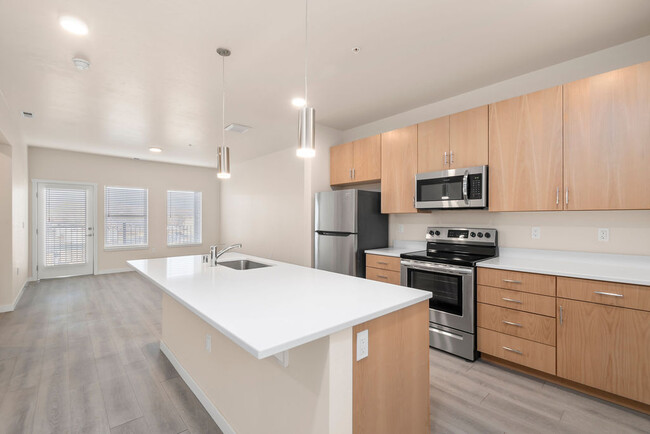 Building Photo - Struthers Residences