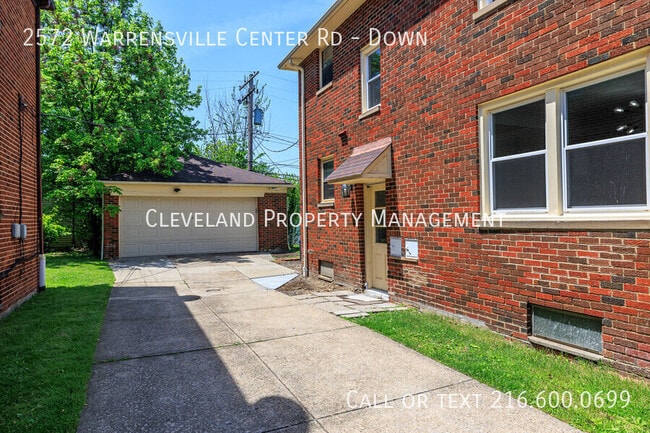 Foto del edificio - 2572 Warrensville Center Rd