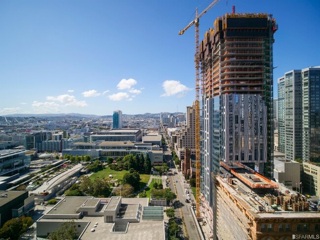 Building Photo - 188 Minna St