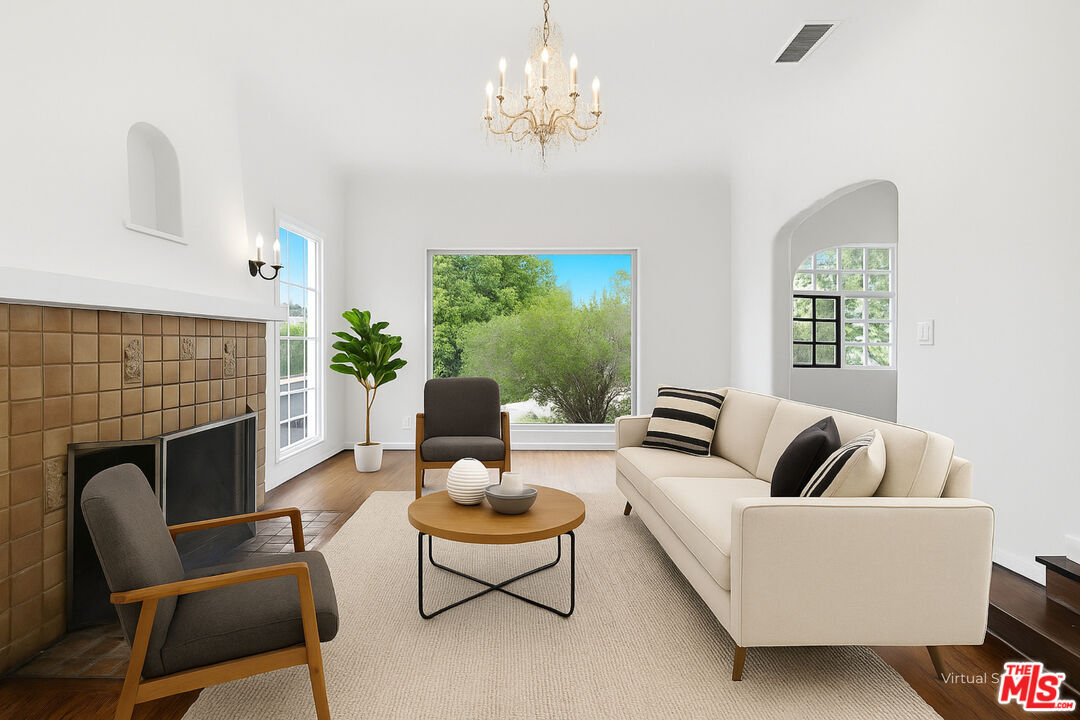 Foto principal - 2132 Cove Ave
