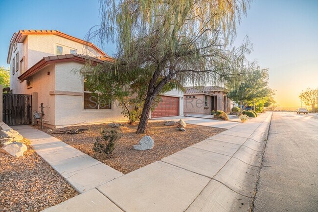 Building Photo - 7383 W Milton Dr