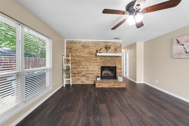 Foto del edificio - 721 Oakwood Ln