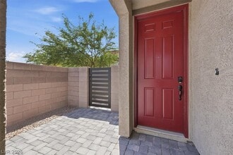 Building Photo - 4061 Campeche Ave