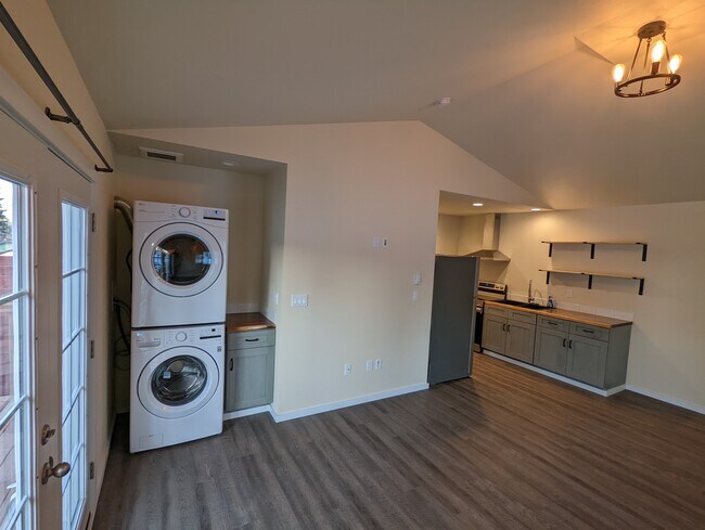 Foto del edificio - 1135 W 19th St