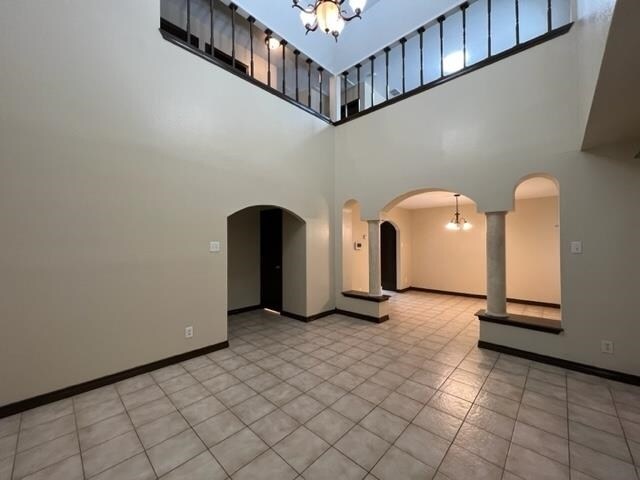Foto del edificio - 615 Masterson Rd