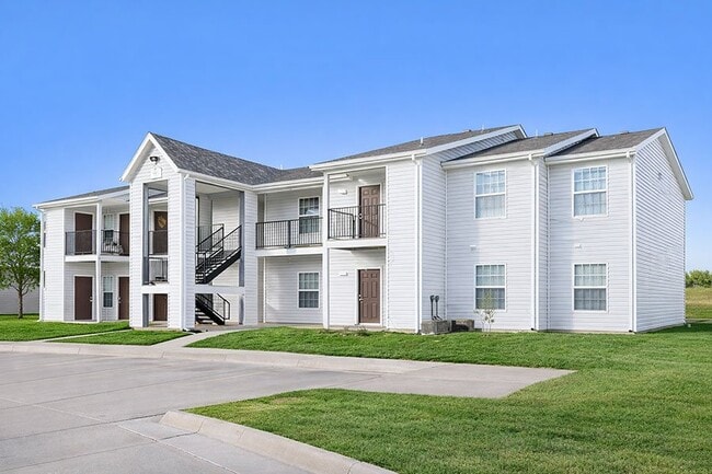 Foto del edificio - Cottonwood Apartment Homes