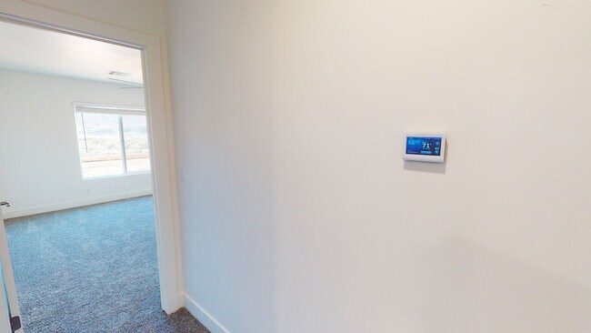 Building Photo - 497 S Deep Creek Dr