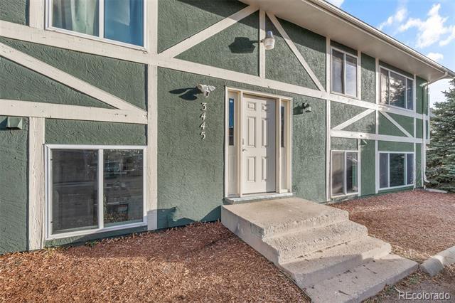 Building Photo - 3445 Cochran Dr