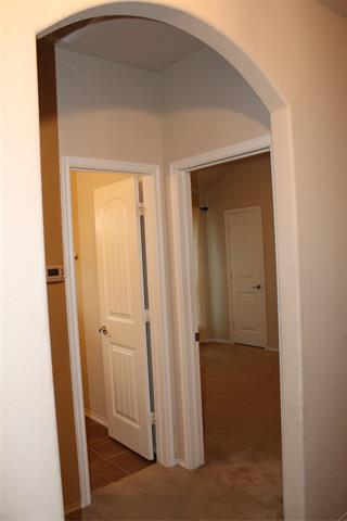 Building Photo - 2106 Elk Chase Dr