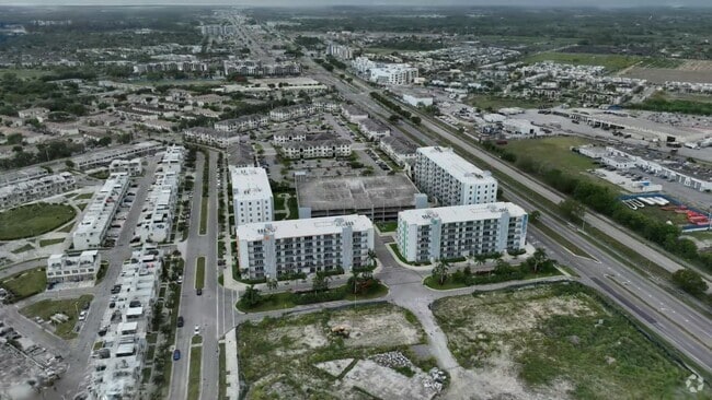  - Modern Towers Apartments