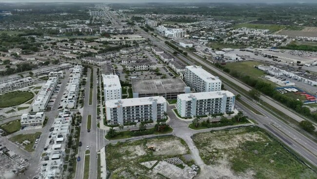  - Modern Towers Apartments