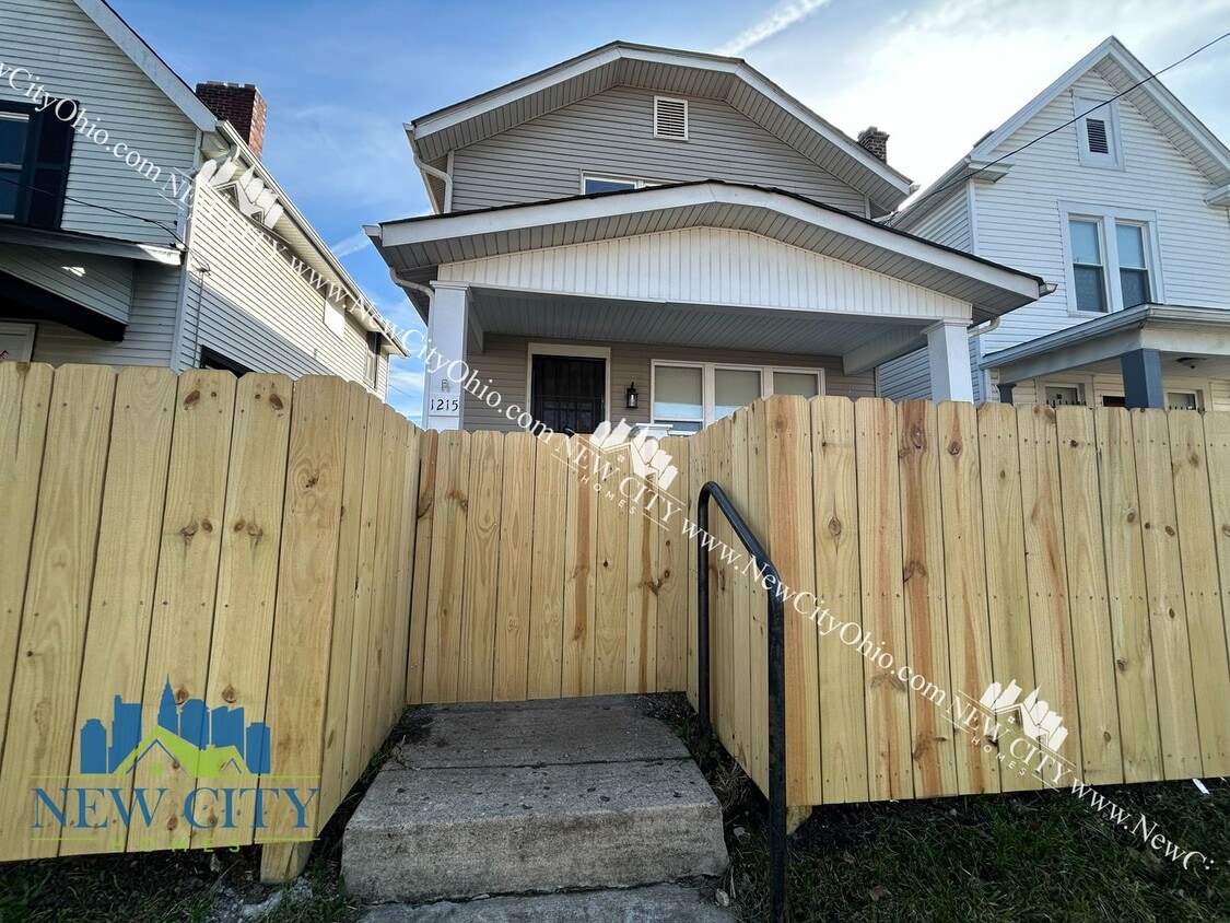 Foto principal - Recently Updated Single-Family Home in Franklinton!