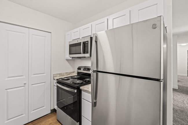 Building Photo - Prime at Laurel Springs Apartments