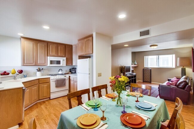 Foto del edificio - 831 Allerton Ct