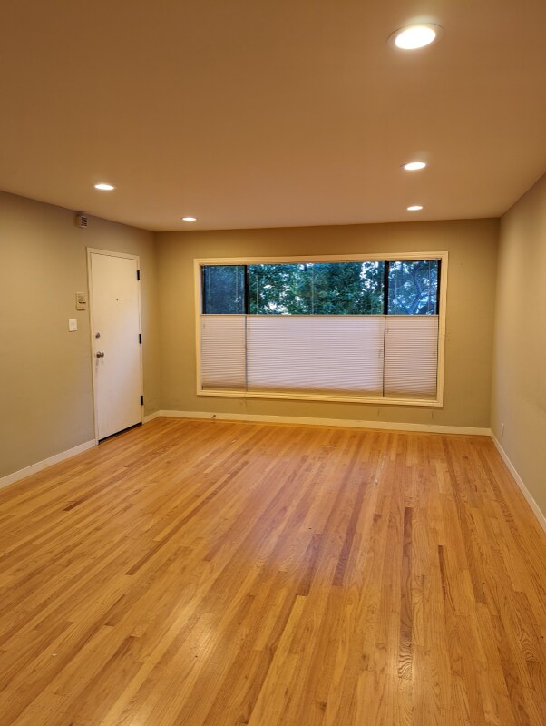2828 Edison St Unit 3, San Mateo, CA 94403 Condo for Rent in San