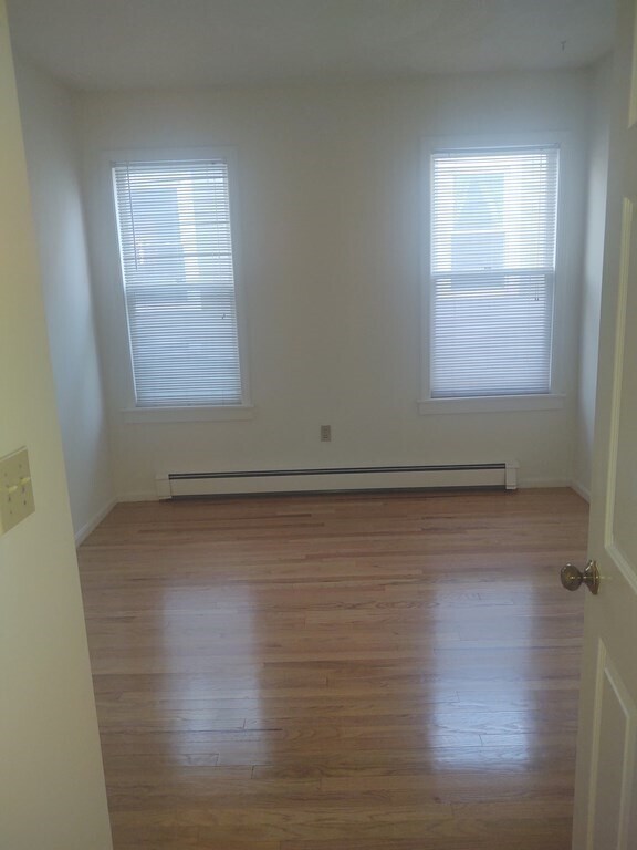 Foto del edificio - 524 Norwest Dr