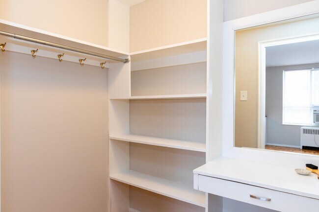 Unidad de estudio - Washington Place Apartments