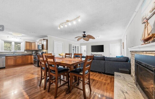 Foto del edificio - 7600 Teal Dr SW