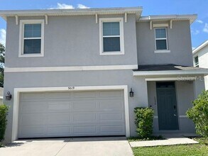 Building Photo - 9019 Water Chestnut Dr
