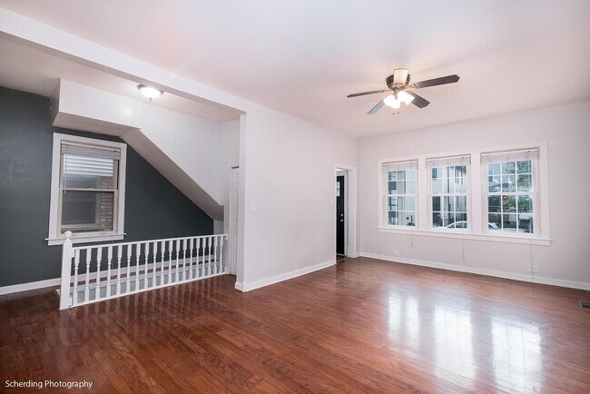 Foto del edificio - 2428 N Campbell Ave