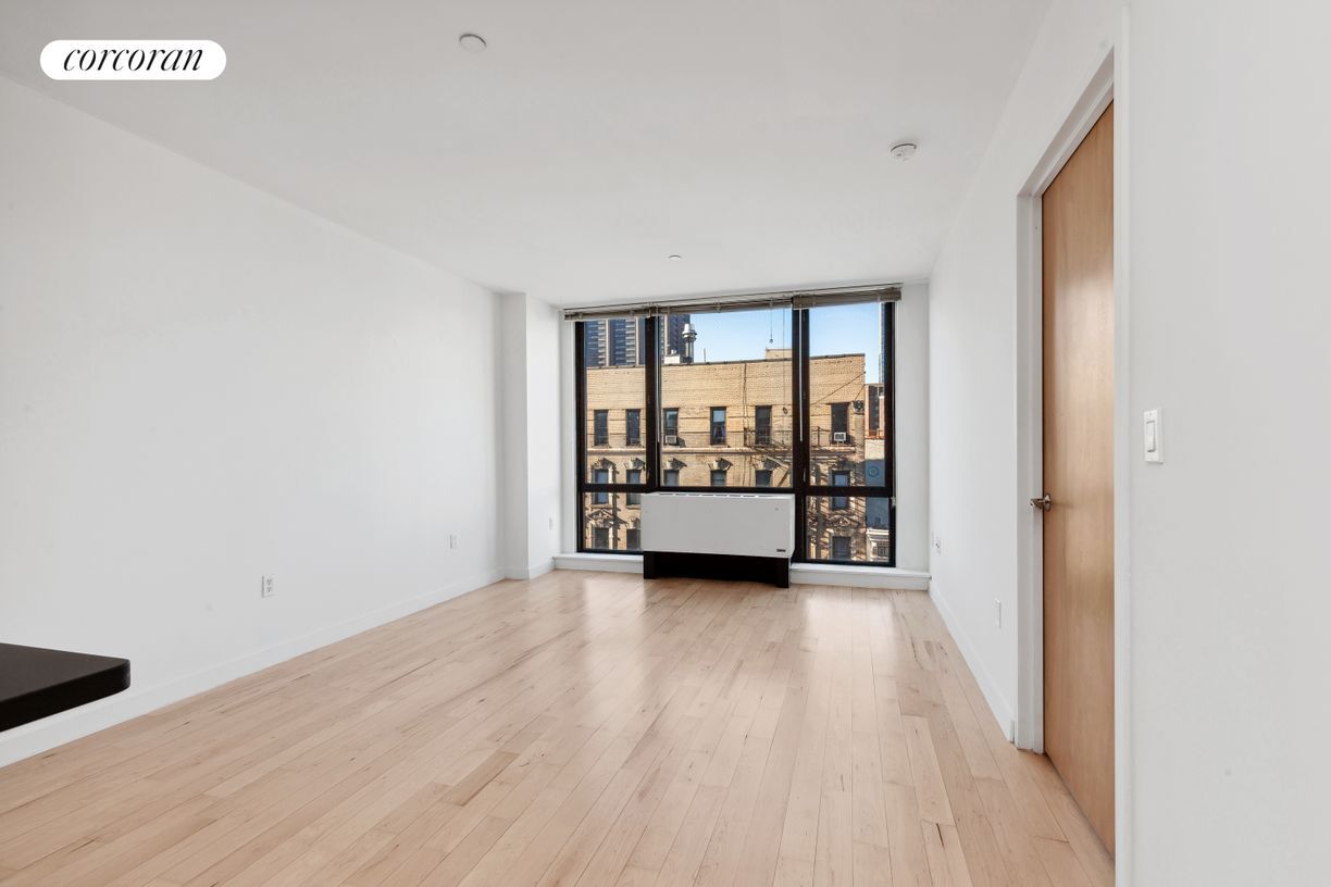 Foto principal - 1595 Lexington Ave