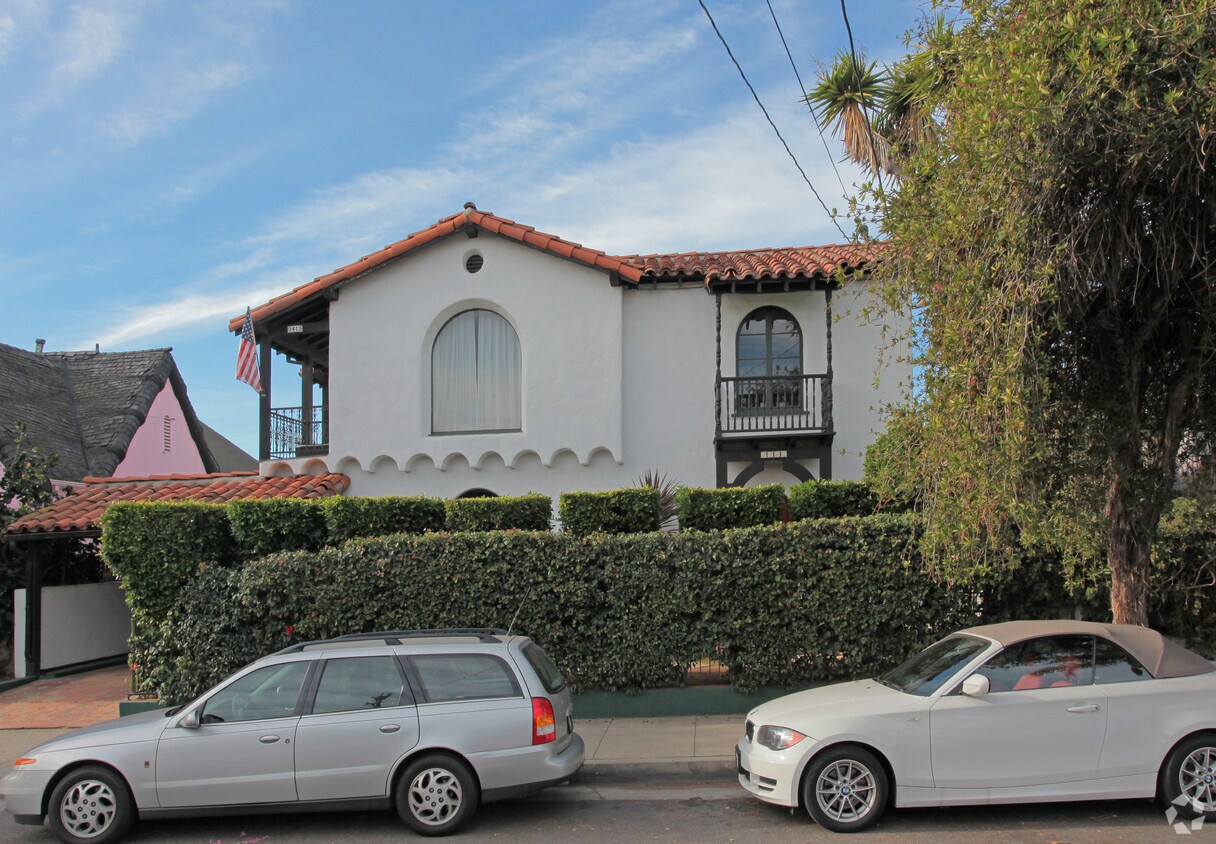 Foto del edificio - 2412 4th St