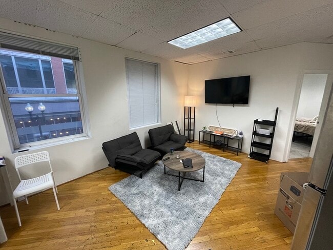 Foto del edificio - 28 Kingston St