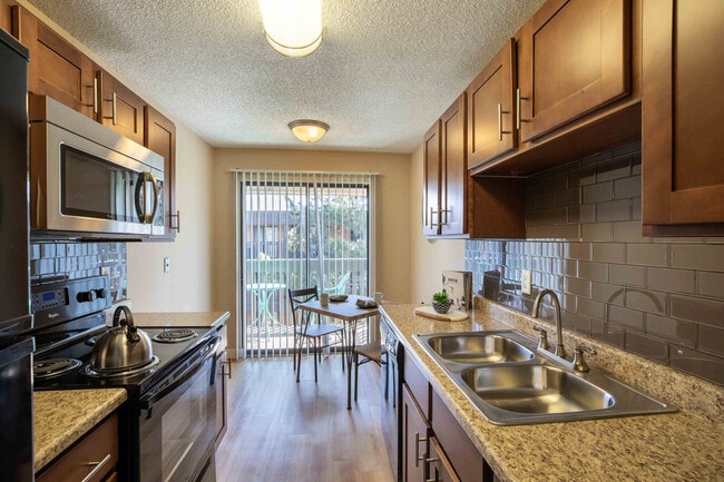 Summitt Ridge apartments — community photo - Summitt Ridge