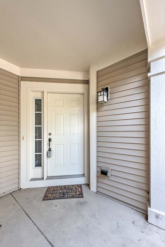 Foto principal - 490 Vaughn Cir